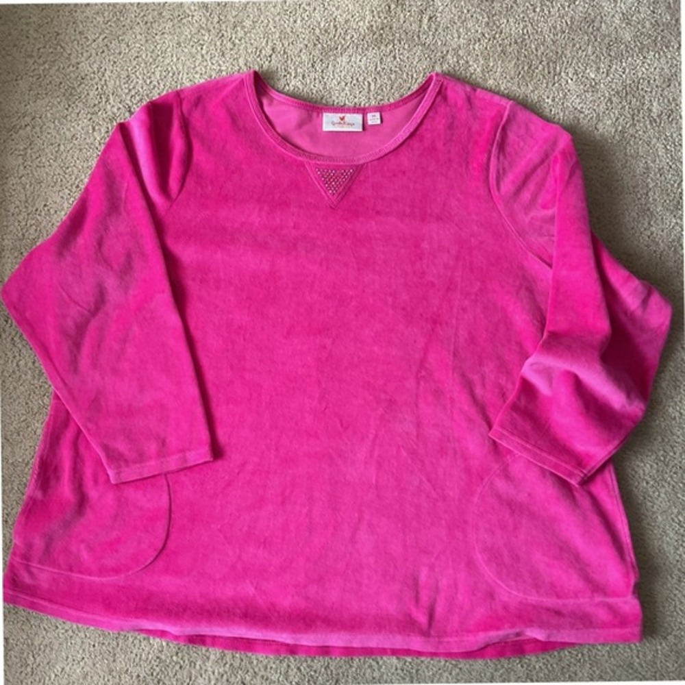 Quacker Factory 2X Pink Velour‎ Long Sleeve Shirt with Embellished Collar